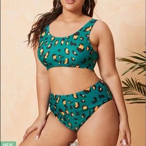 NWT leopard print bathing suit size extra large